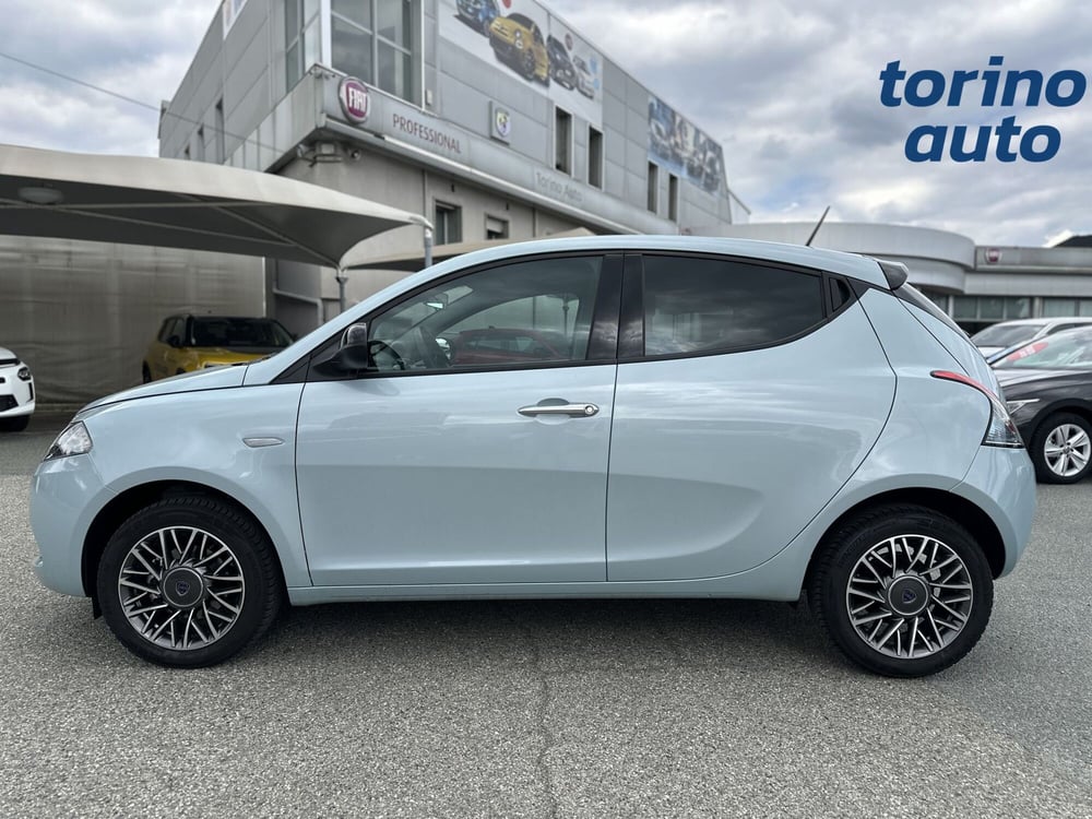 Lancia Ypsilon usata a Torino (4)