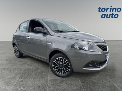 Lancia Ypsilon 1.0 FireFly 5 porte S&amp;S Hybrid Ecochic UnYca del 2024 usata a Torino