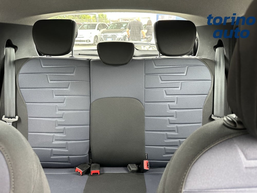 Lancia Ypsilon usata a Torino (13)