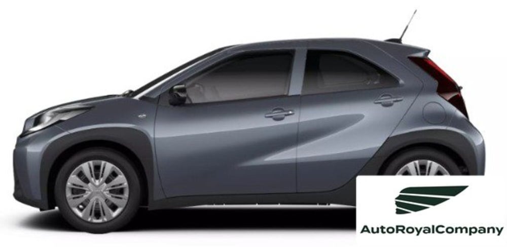 Toyota Aygo X nuova a Roma (2)