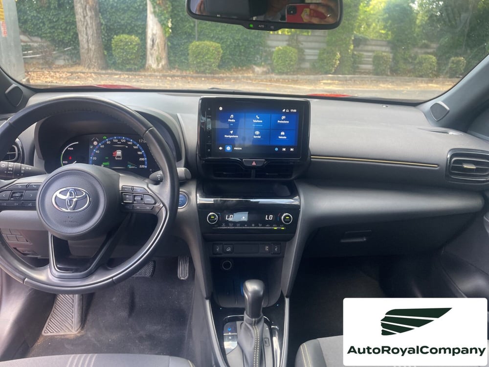 Toyota Yaris Cross usata a Roma (12)
