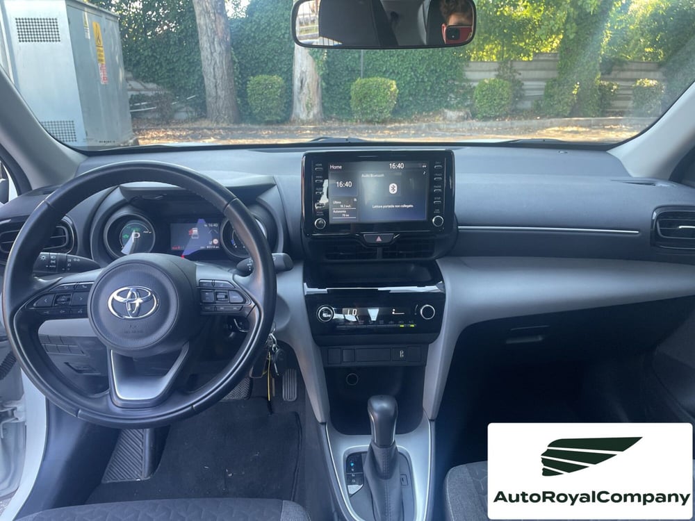 Toyota Yaris Cross usata a Roma (12)