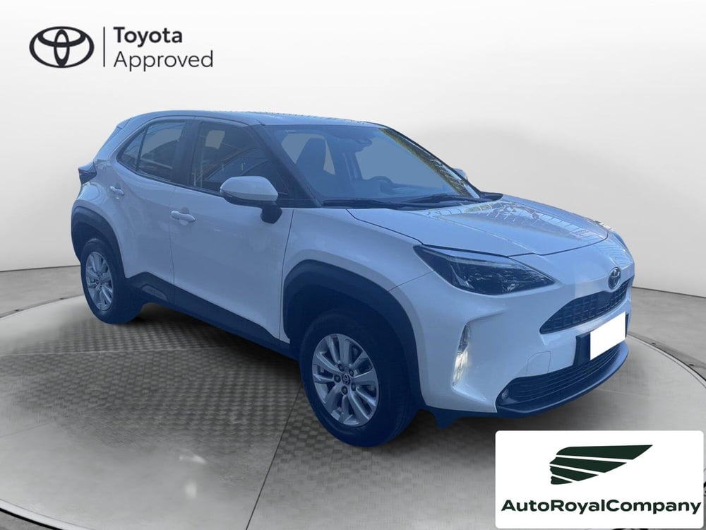 Toyota Yaris Cross usata a Roma (8)