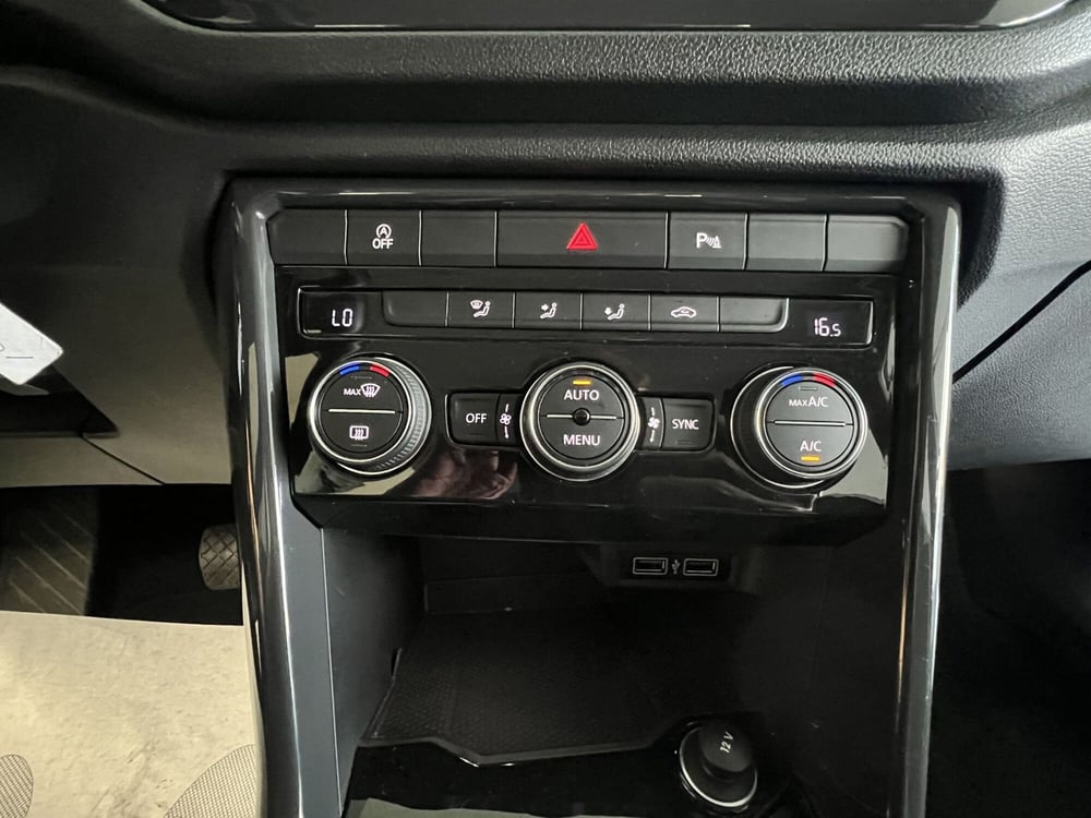 Volkswagen T-Roc usata a Teramo (10)