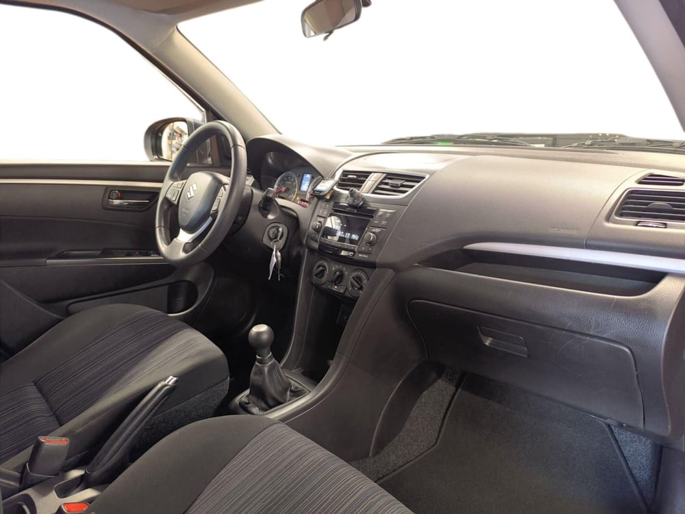 Suzuki Swift usata a Udine (12)