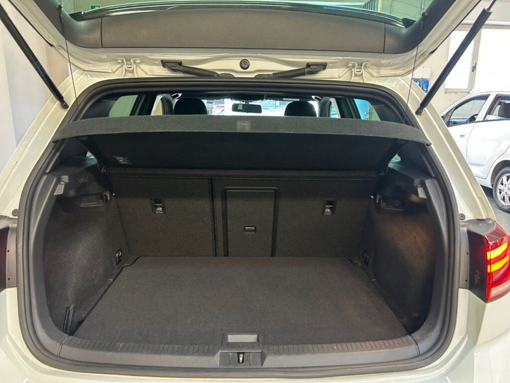 Volkswagen Golf usata a Verona (11)