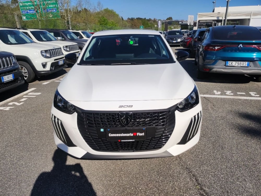 Peugeot 208 nuova a Latina (6)