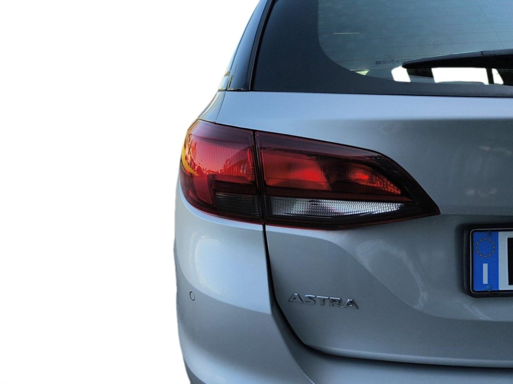 Opel Astra Station Wagon usata a Padova (11)