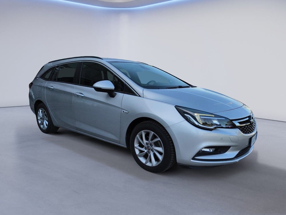 Opel Astra Station Wagon usata a Padova (9)