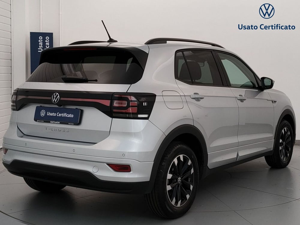 Volkswagen T-Cross usata a Varese (6)