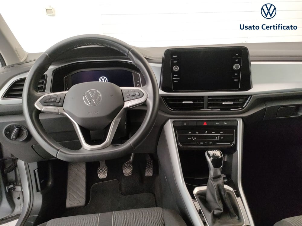 Volkswagen T-Roc usata a Varese (12)