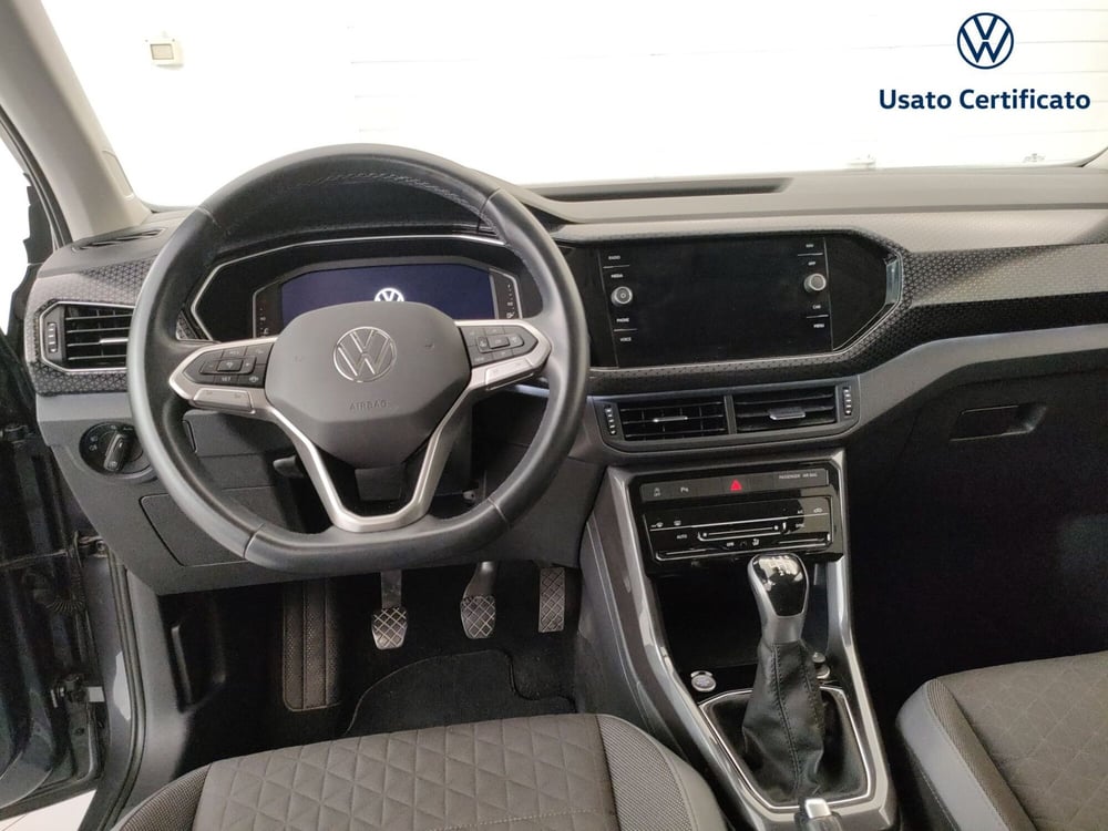 Volkswagen T-Cross usata a Varese (12)