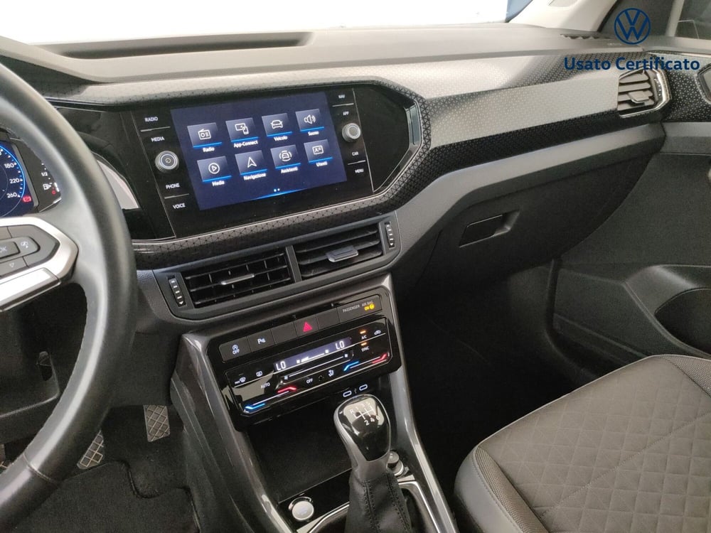 Volkswagen T-Cross usata a Varese (14)
