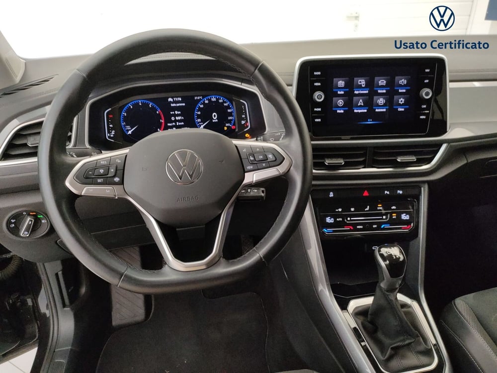 Volkswagen T-Roc usata a Varese (15)