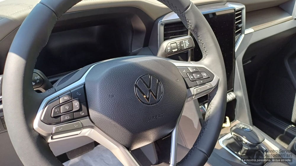 Volkswagen Amarok nuova a Bologna (12)
