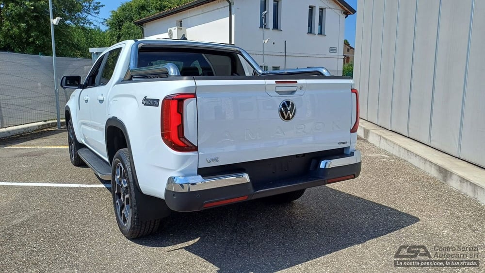 Volkswagen Amarok nuova a Bologna (9)