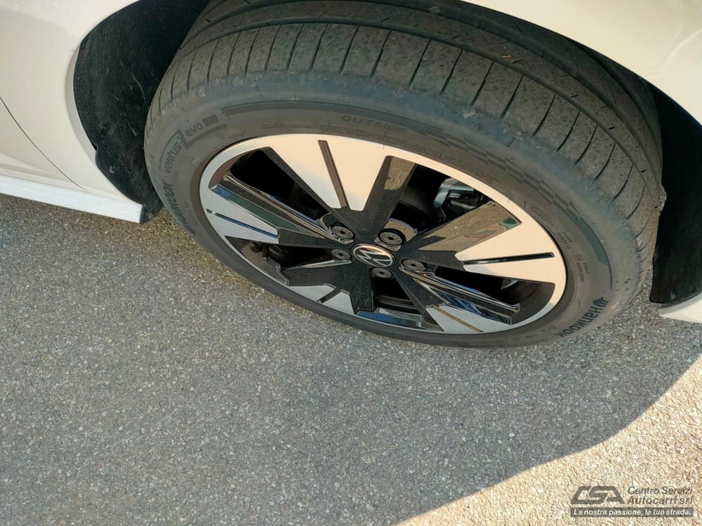 Volkswagen Multivan usata a Bologna (15)