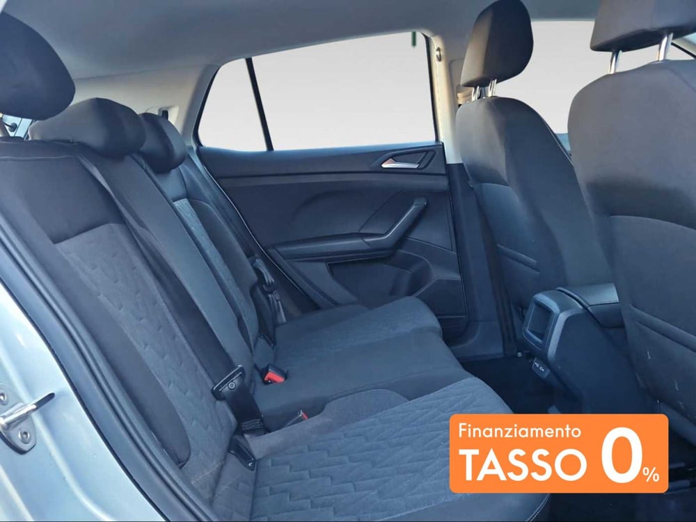 Volkswagen T-Cross usata a Siena (13)