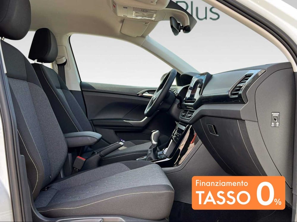 Volkswagen T-Cross nuova a Siena (12)