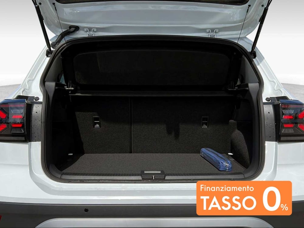 Volkswagen T-Cross nuova a Siena (14)