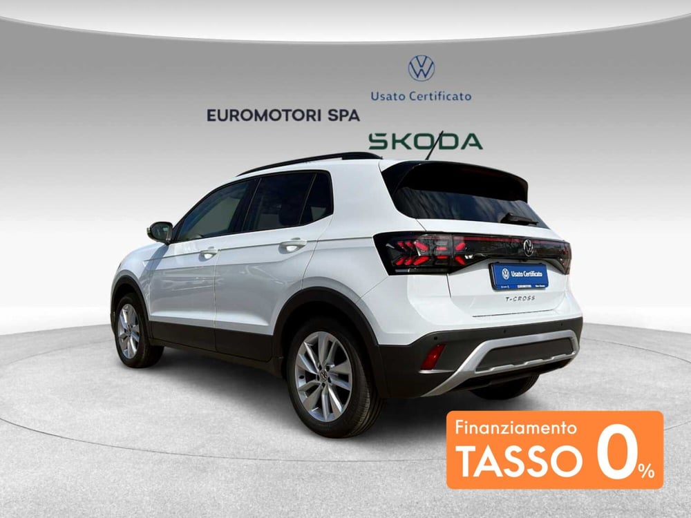 Volkswagen T-Cross nuova a Siena (3)