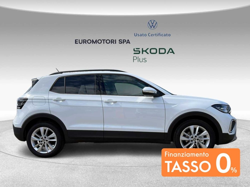 Volkswagen T-Cross nuova a Siena (5)