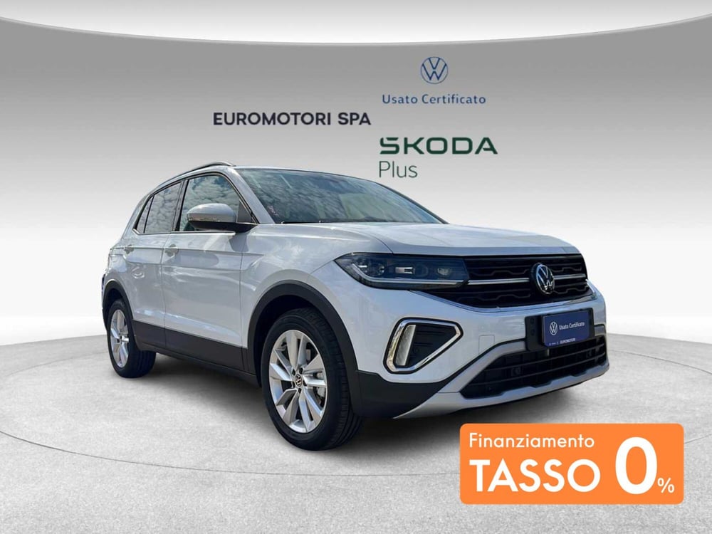 Volkswagen T-Cross nuova a Siena (6)