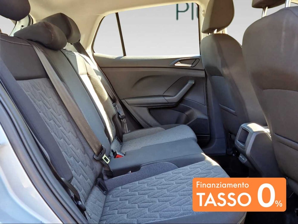 Volkswagen T-Cross usata  (13)