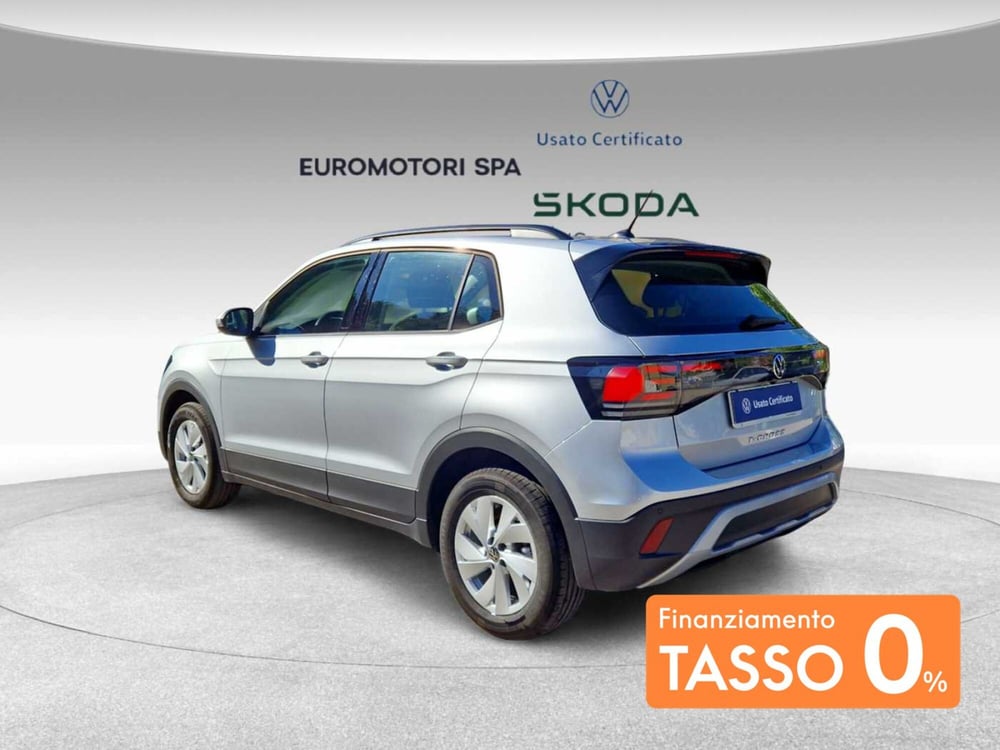 Volkswagen T-Cross usata  (3)