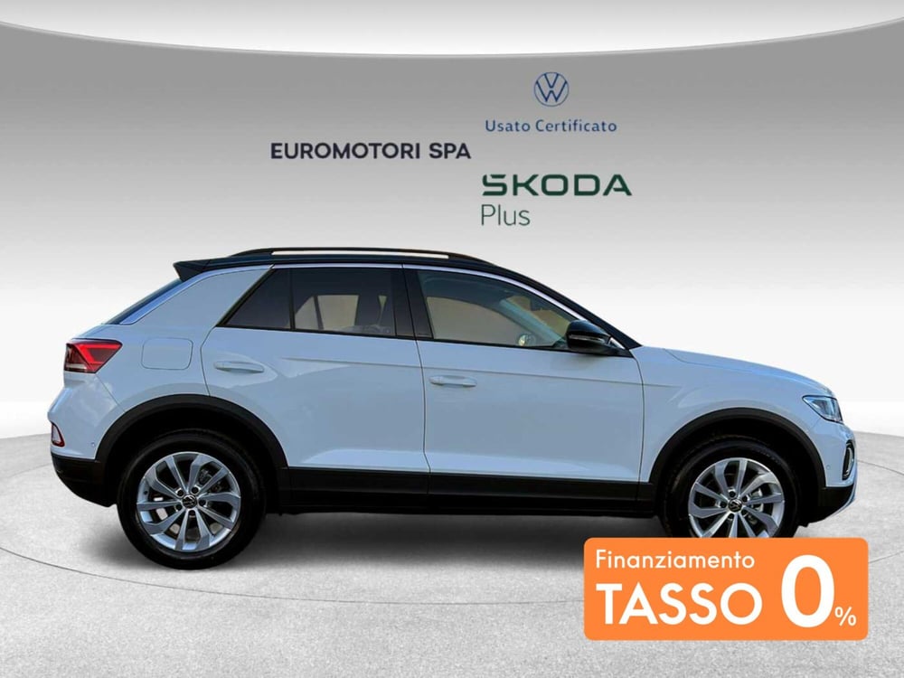 Volkswagen T-Roc nuova a Grosseto (5)