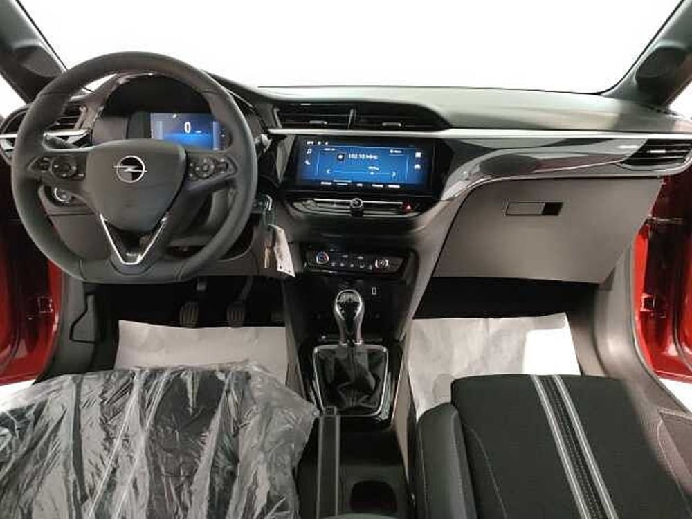 Opel Corsa nuova a Teramo (16)