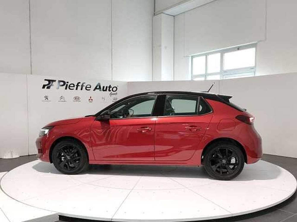 Opel Corsa nuova a Teramo (2)
