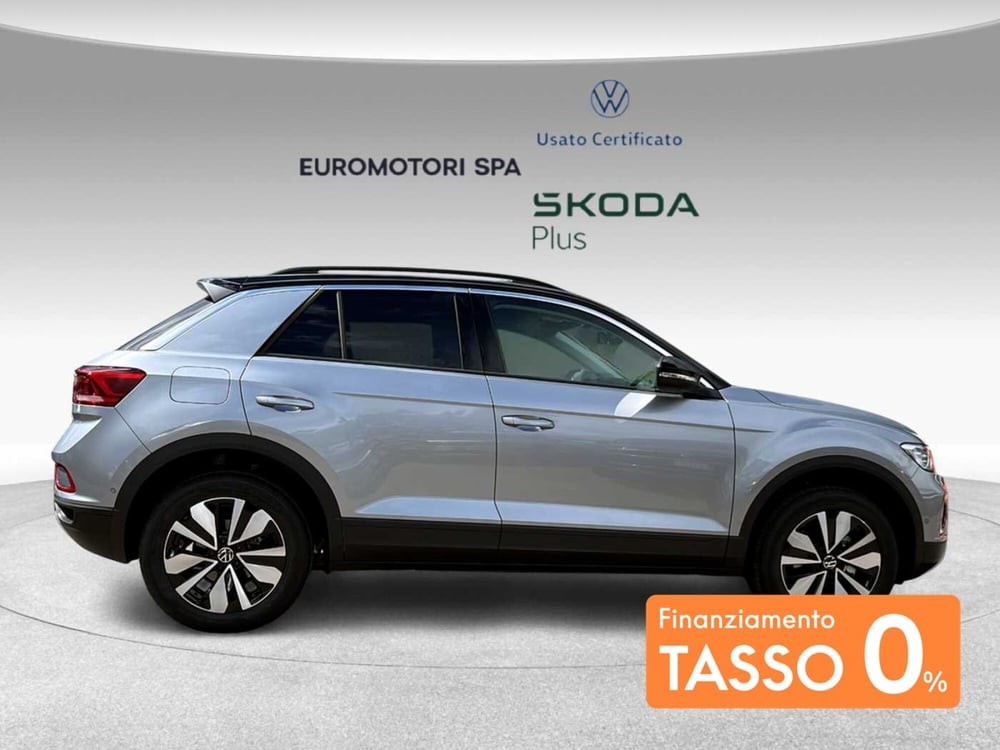 Volkswagen T-Roc nuova a Siena (5)