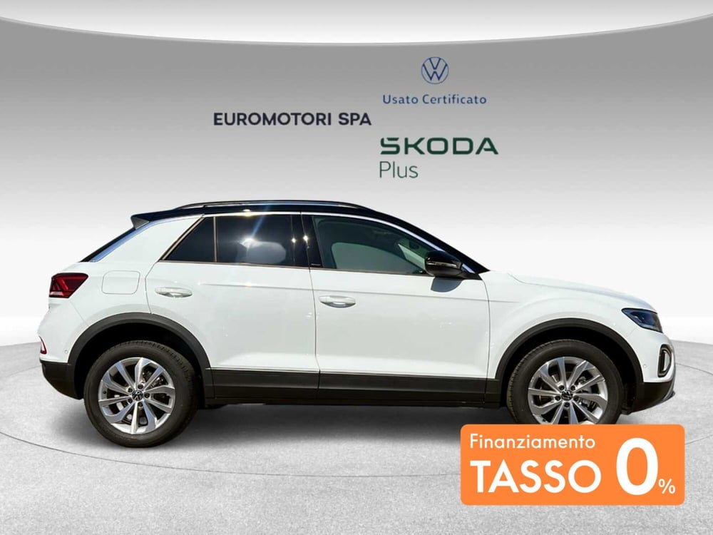 Volkswagen T-Roc nuova a Grosseto (5)