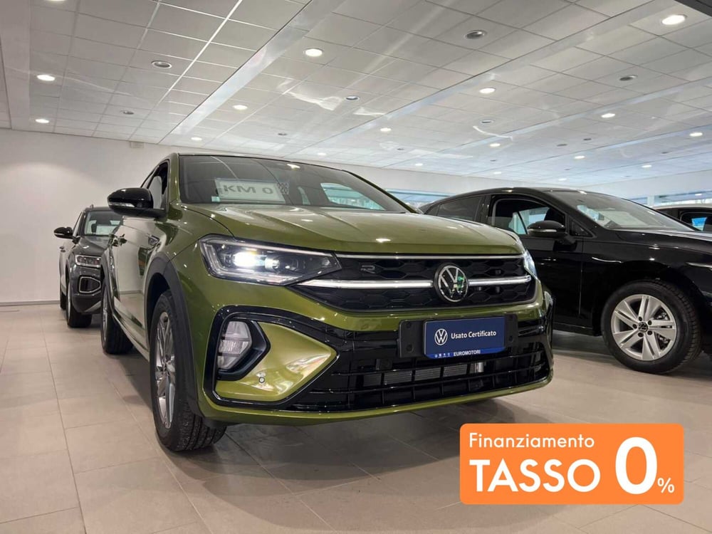 Volkswagen Taigo nuova a Siena (4)