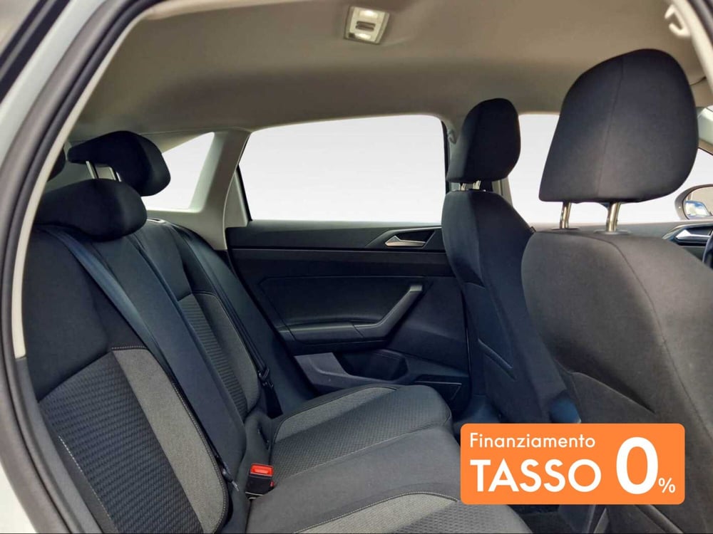 Volkswagen Taigo usata a Siena (13)