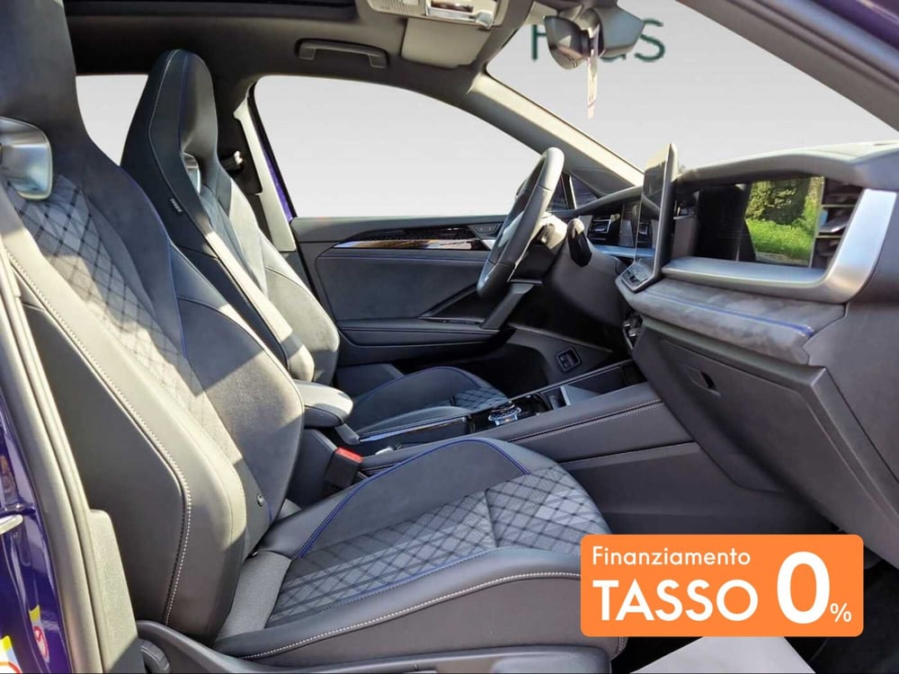 Volkswagen Tayron nuova a Siena (12)