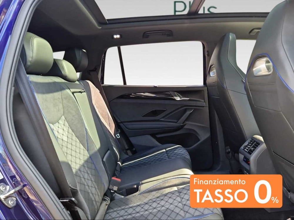 Volkswagen Tayron nuova a Siena (13)