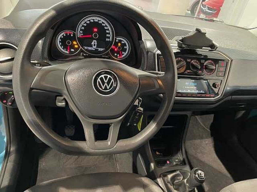 Volkswagen up! usata a Genova (11)