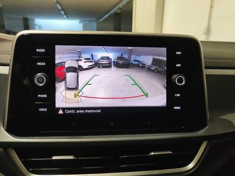 Volkswagen T-Roc nuova a Como (19)