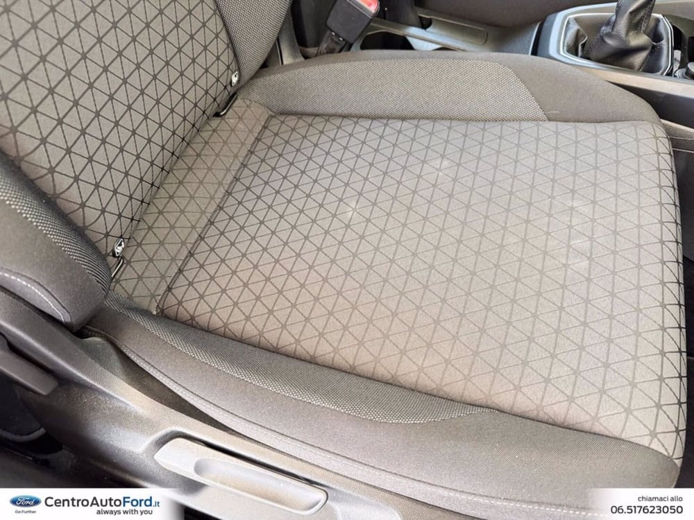 Volkswagen T-Cross usata a Roma (8)
