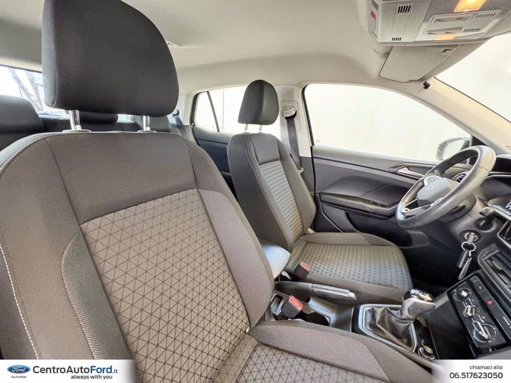 Volkswagen T-Cross usata a Roma (7)