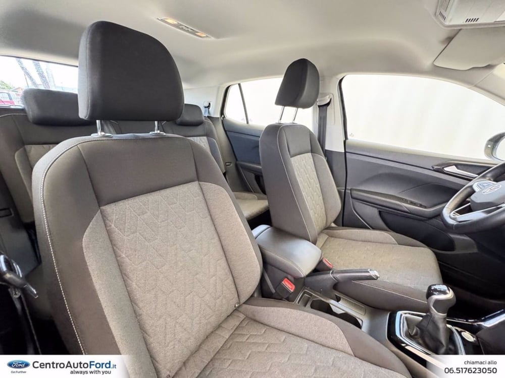 Volkswagen T-Cross usata a Roma (7)
