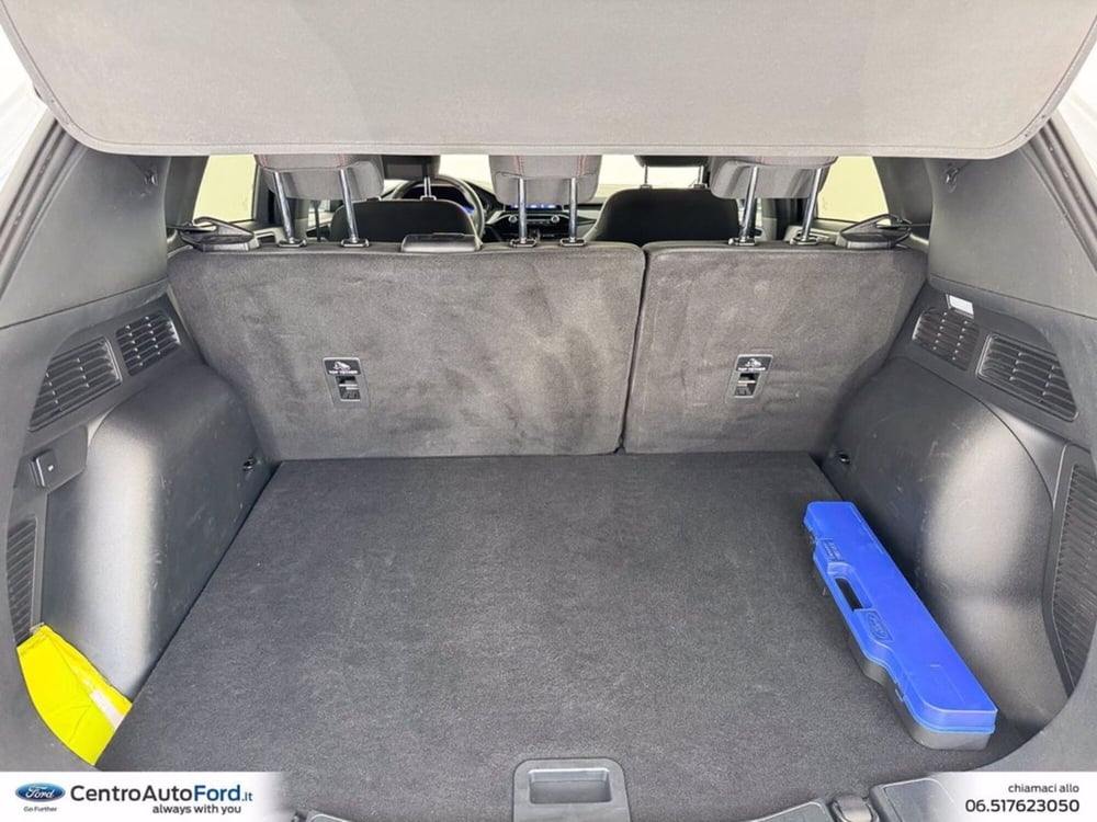 Ford Kuga usata a Roma (10)