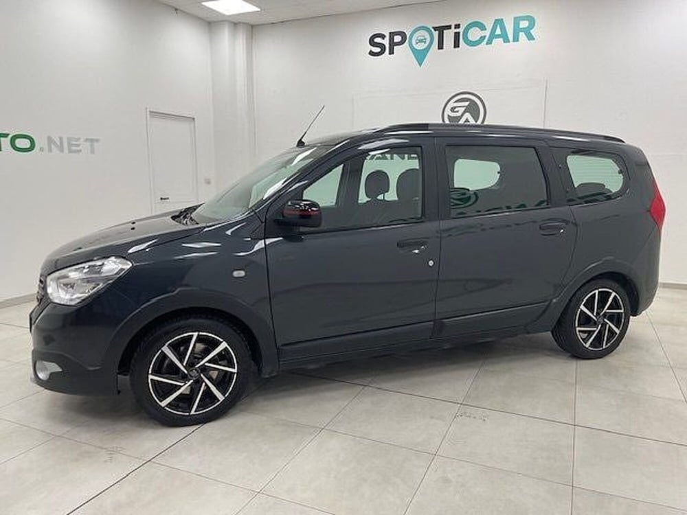 Dacia Lodgy usata a Alessandria (2)