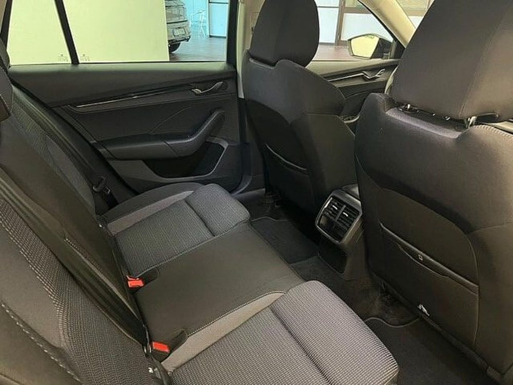 Skoda Octavia usata a Alessandria (13)