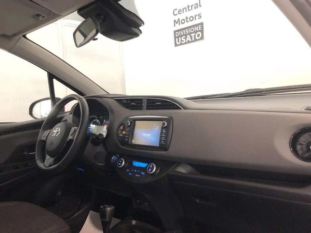 Toyota Yaris Cross usata a Torino (9)
