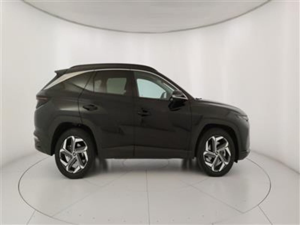 Hyundai Tucson usata a Bari (9)
