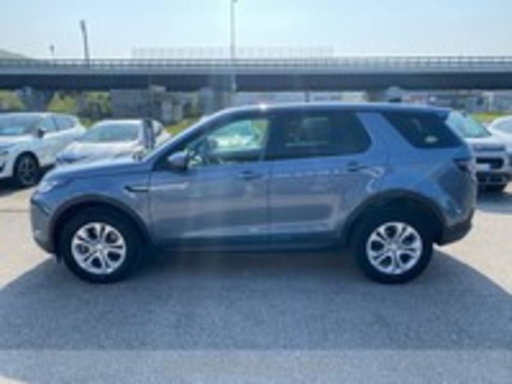 Land Rover Discovery Sport usata a Udine (8)
