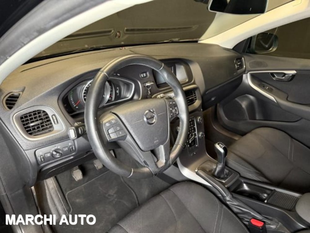 Volvo V40 usata a Perugia (10)
